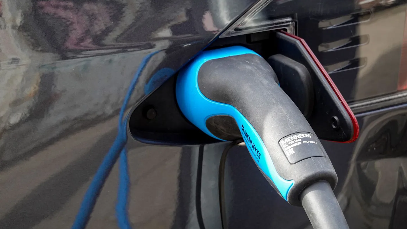 CCS, Type 2, CHAdeMO: какой разъём у вашего автомобиля?